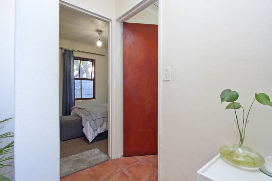 2 Bedroom Property for Sale in Milkwood Park Western Cape